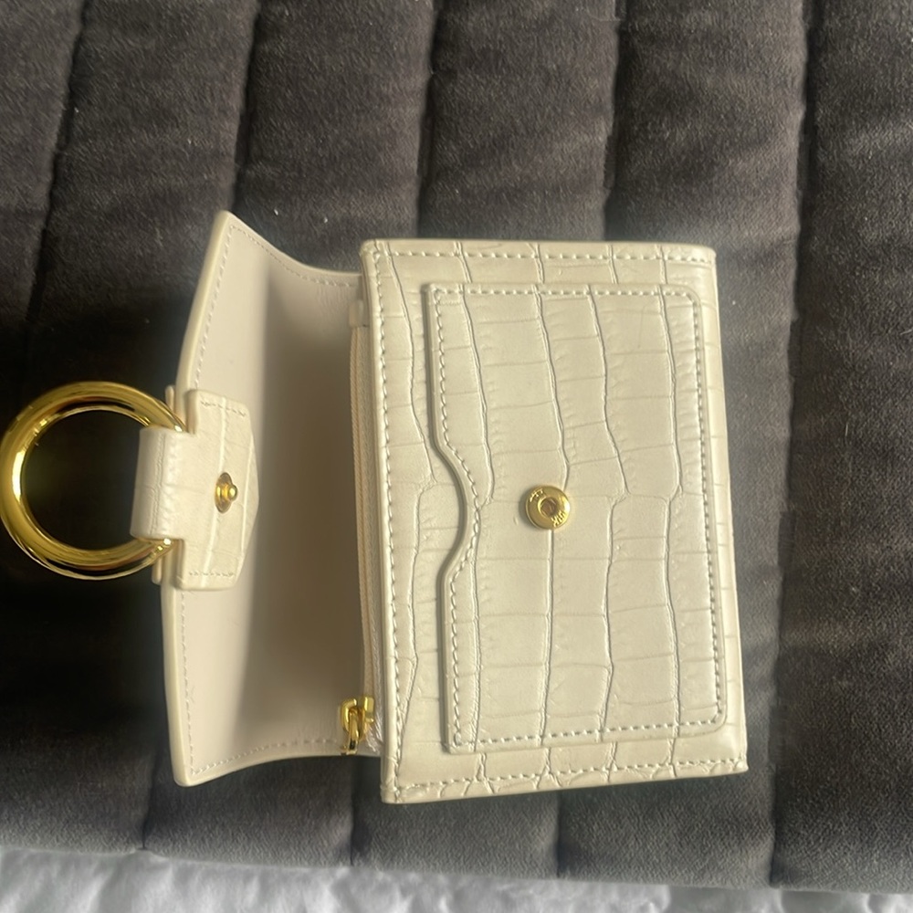 White JW PEI small wallet - Picture 4 of 4